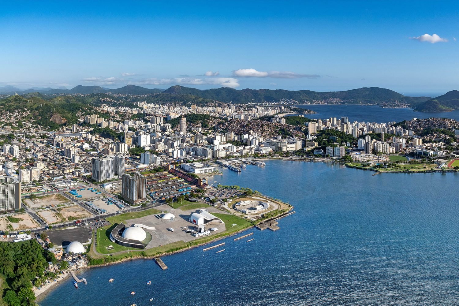 QUADRA_E_21_FOTOMONTAGEM_bmkoip